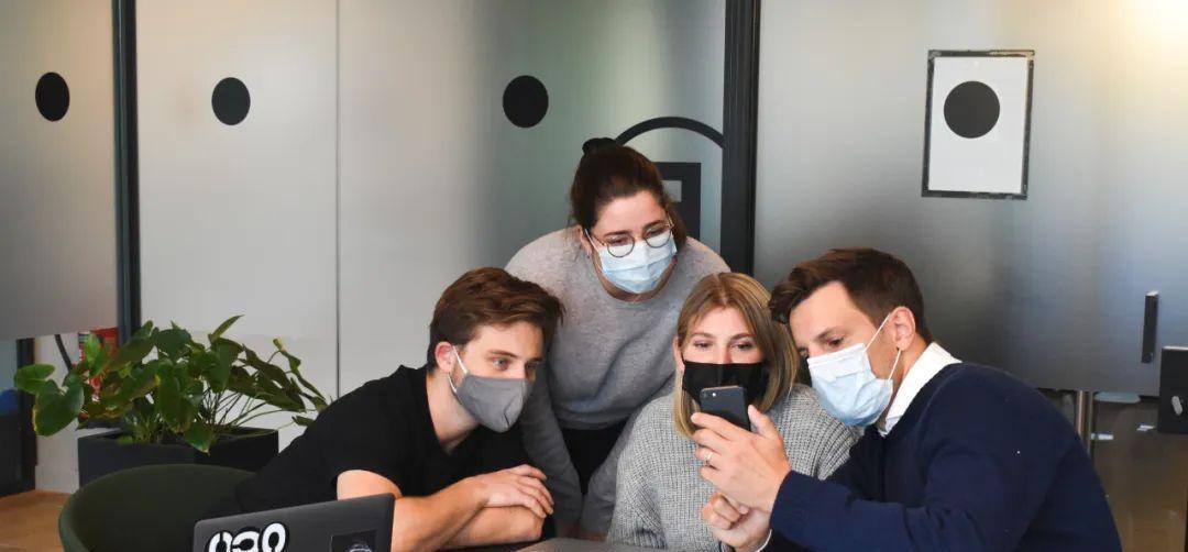 人物设定|总是被同事当众拆台，该怼回去吗？