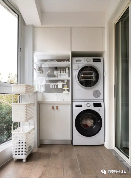 阳台放洗烘机还有洗手池,怎么做定制?