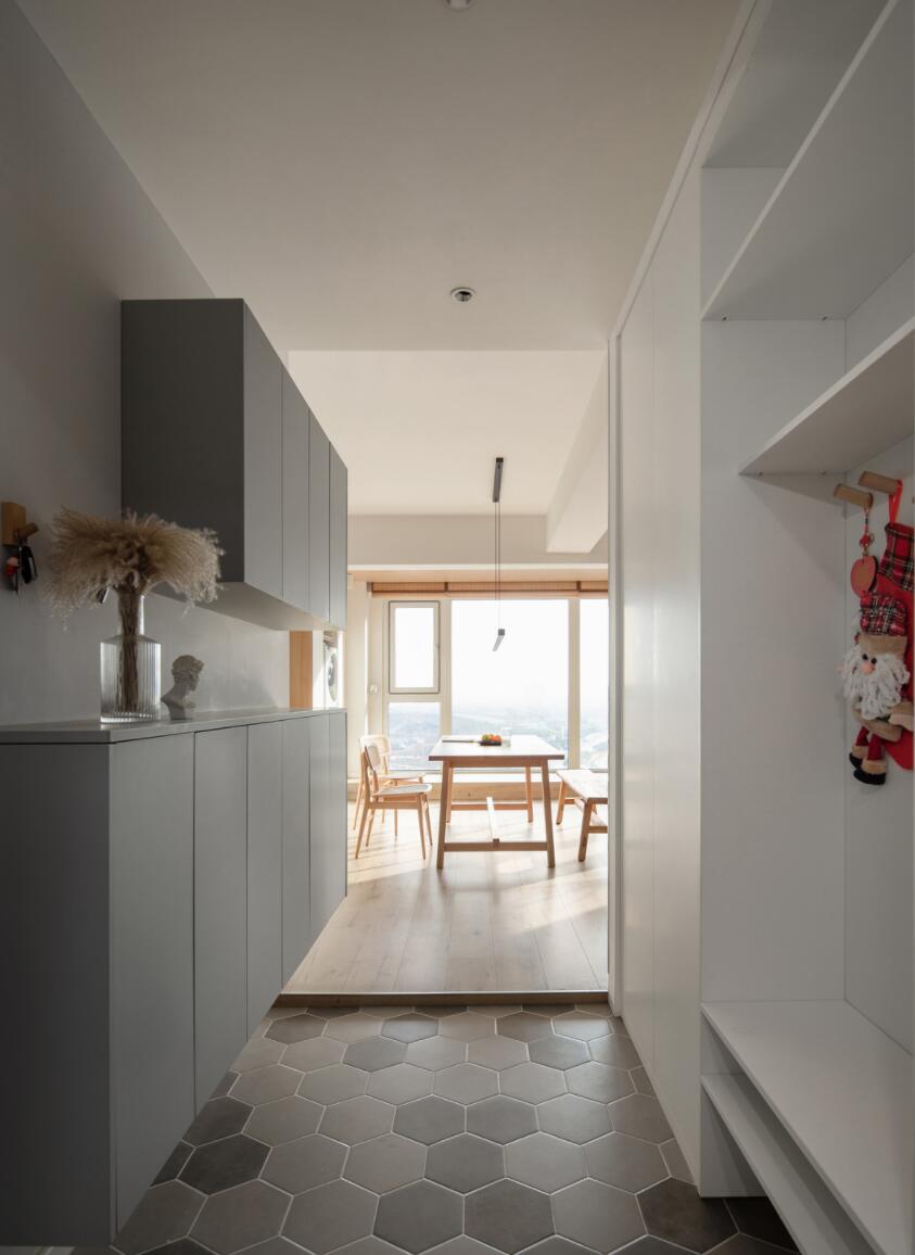 难怪日式玄关会这么火!看她137㎡新家,一进门就特别干净