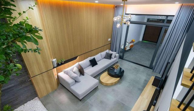 卖掉城里100,回农村建230别墅,一楼院子顶楼露台,生活安逸