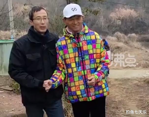 |钓鱼如此赚钱？钓王邓刚回老家过年，开豪车穿名牌引发热议