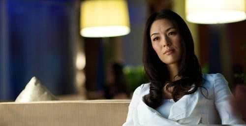 娱乐圈|她是“中国第一美女”,因丈夫不忠诚退出娱乐圈,回农村种地!