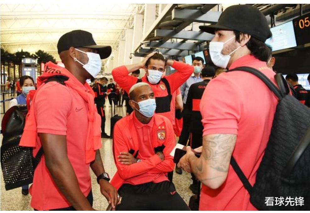 费南多|爆恒大硬刚海港，阿兰、费南多回归