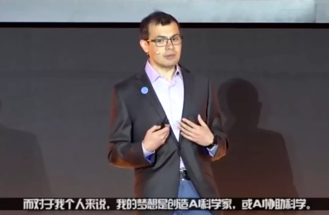 比尔·盖茨|市值碾压50个宝马…这个世界最传奇的公司，竟始于一次“意外”