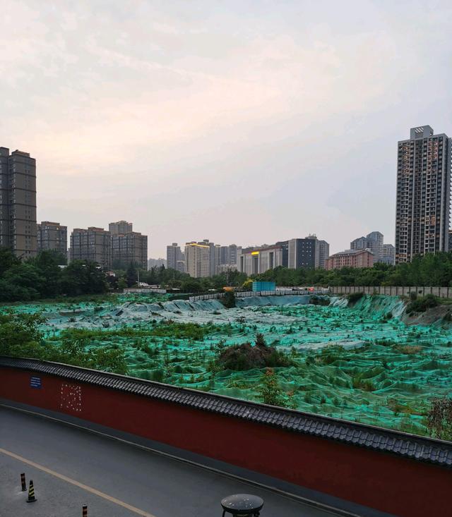 房地产市场|2022年房子更难卖,14亿人口却带不动房地产,三个原因很现实