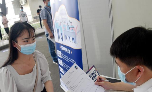 央企|毕业生简历为何总石沉大海?央企HR说出实情,这3种简历基本不看