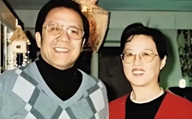 杨洪基|歌唱家杨洪基儿子不爱音乐，逼出个中专父亲满怀后悔求原谅