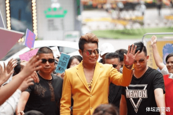 王菲|王菲与李威龙婚期将至,谢霆锋自曝回家行程,隔空发文回应祝福