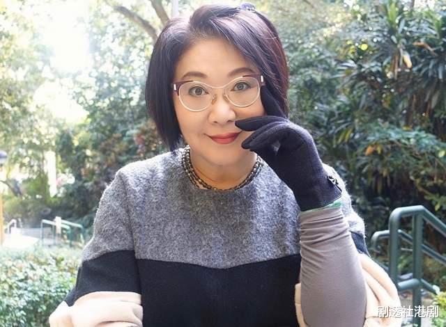 李司棋|TVB知名老戏骨确诊后咳到吐血!发烧至39度,居家隔离一周才康复