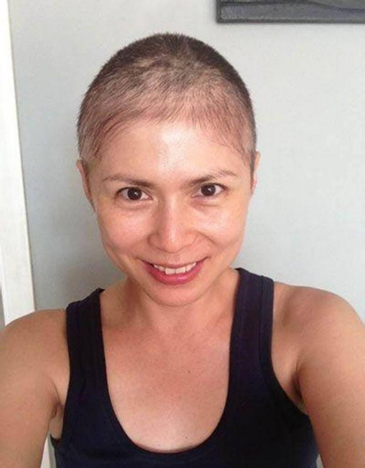 潘玲玲|新加坡女神潘玲玲参加宴会！打扮精致似贵妇，曾患癌症头发掉光