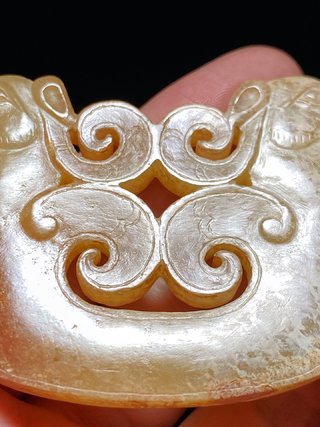 |汉 和田玉沁色 双凤纹 玉珮 挂件