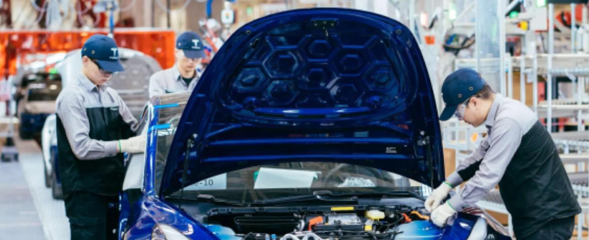 特斯拉|“抱歉，只怪他给得太多”，特斯拉高薪聘请，引起了大学生关注