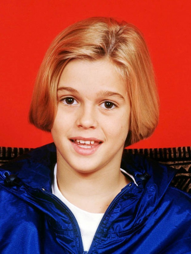 贾斯汀·比伯|“正太鼻祖”亚伦·卡特浴缸里溺亡，终年34岁