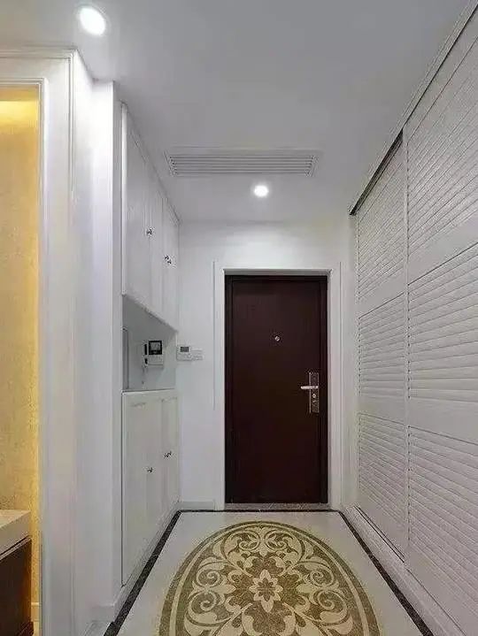 晒晒我家刚完工的新房,开放式厨房,窗户下面打柜子,实用又漂亮