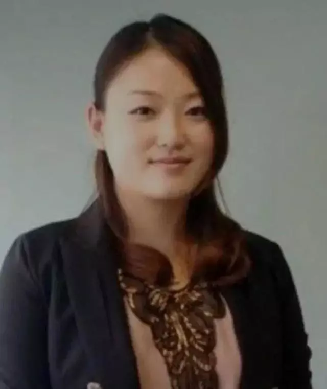 章泽天|刘强东的神秘公子，被后妈章泽天称“少爷”，坐拥百亿，生母成谜