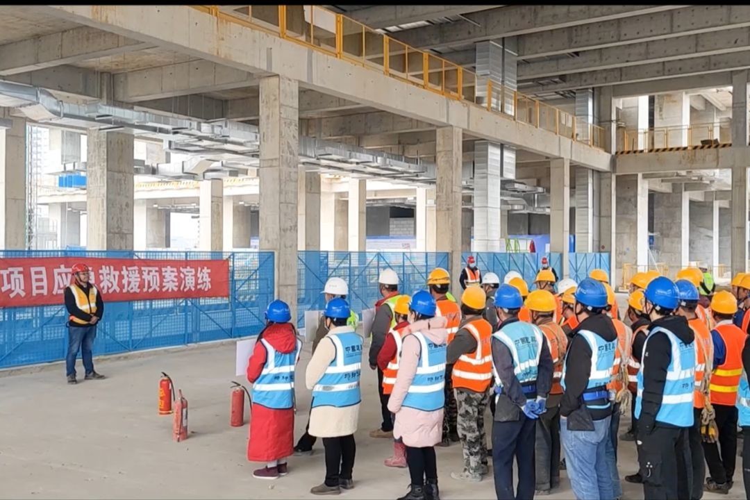 南京|南京新地标首栋超高层主体结构顺利通过验收