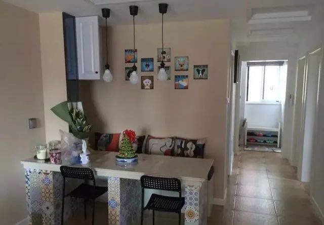 乡下公公要用砖头砌餐桌,我不喜欢,砌好了以后感觉时尚清爽