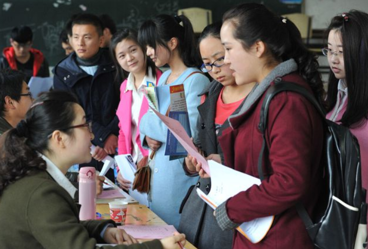 招聘|毕业生月入超3万,却因“虚报”学历被辞退,可见诚信的重要性