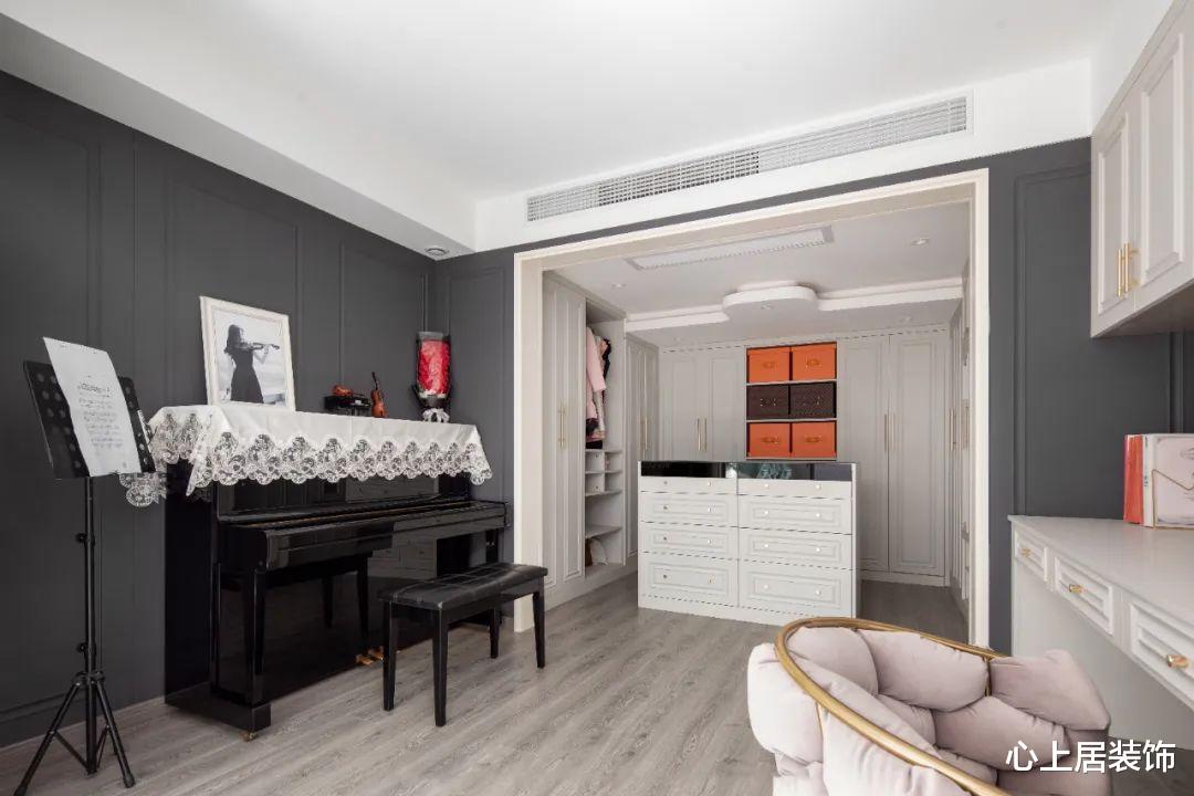 深红咏叹调,翡翠湖畔的复古法式轻奢