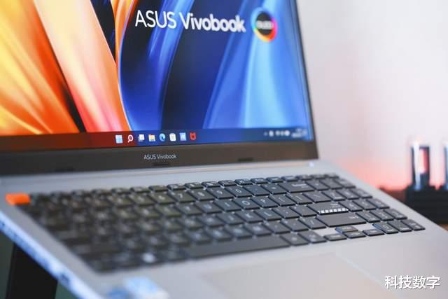 海尔|双12为何推荐入手华硕无双OLED笔记本？解锁观赛世界杯新姿势