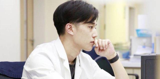 医生|岳母眼中“理想女婿”职业排名,医生顺利登顶,国企岗位未进前五