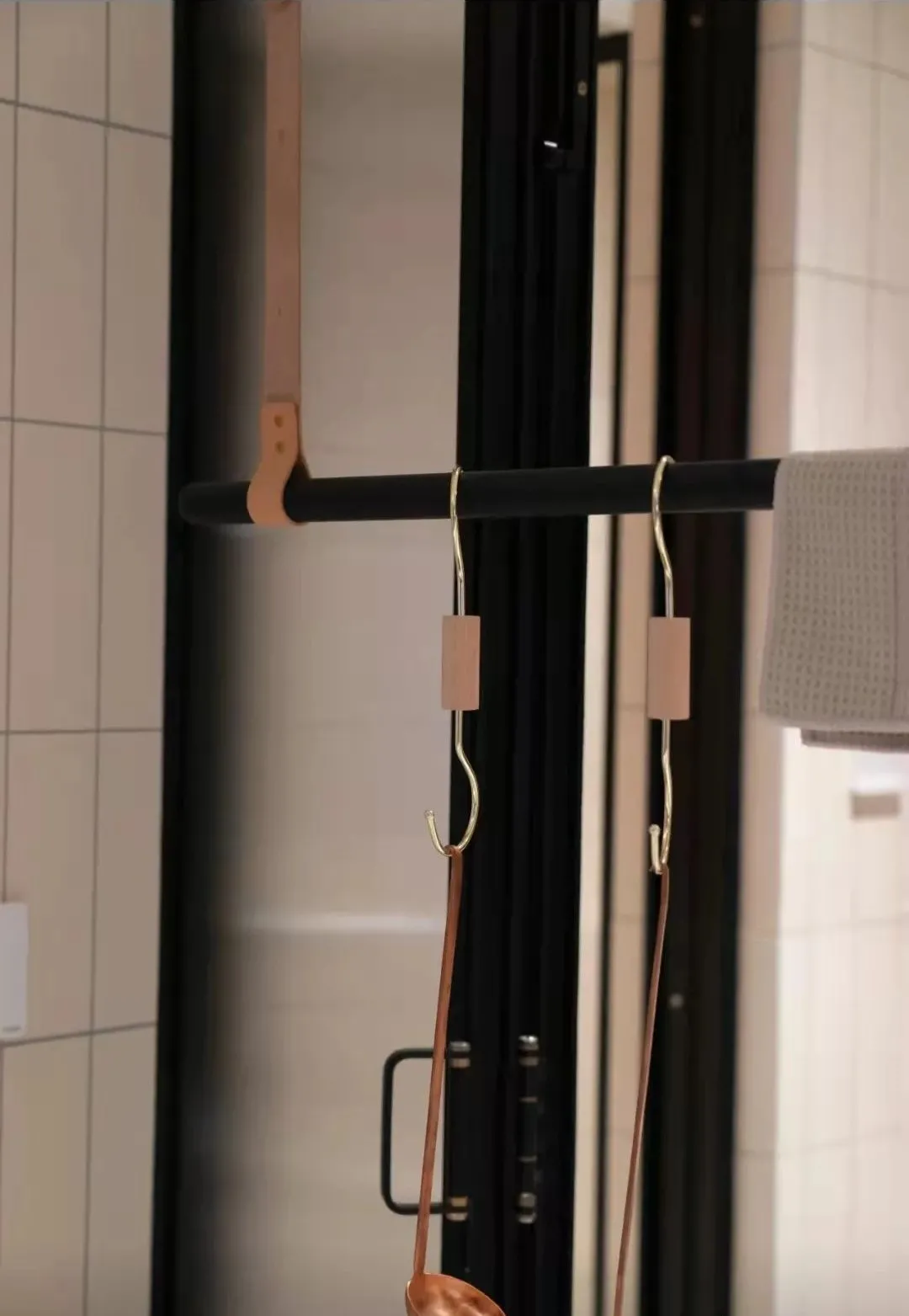 60㎡学区房改造，对调功能区，温馨又有趣