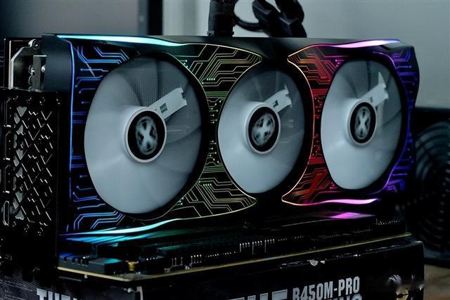 RTX 4080|律动炫光太酷了！耕升RTX 4080炫光SOC图赏