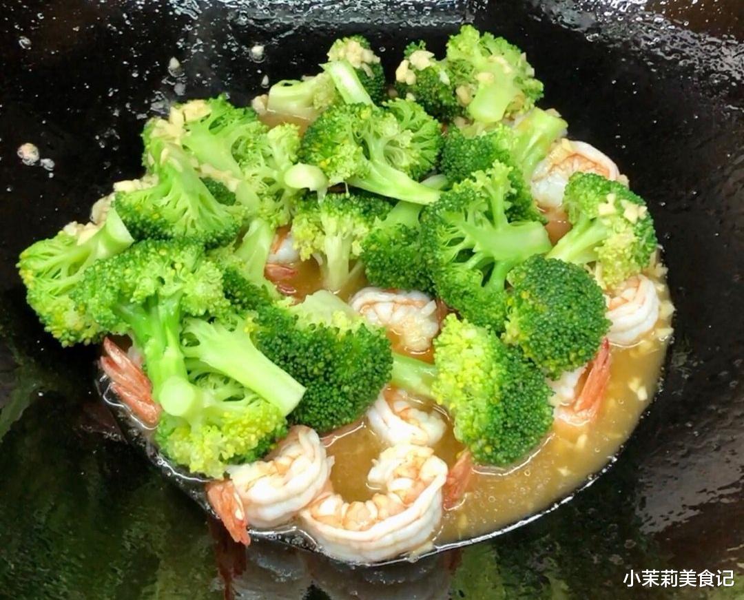 不管“阳”或者“阴”，建议多吃4样“冠军菜”，增强免疫少受苦