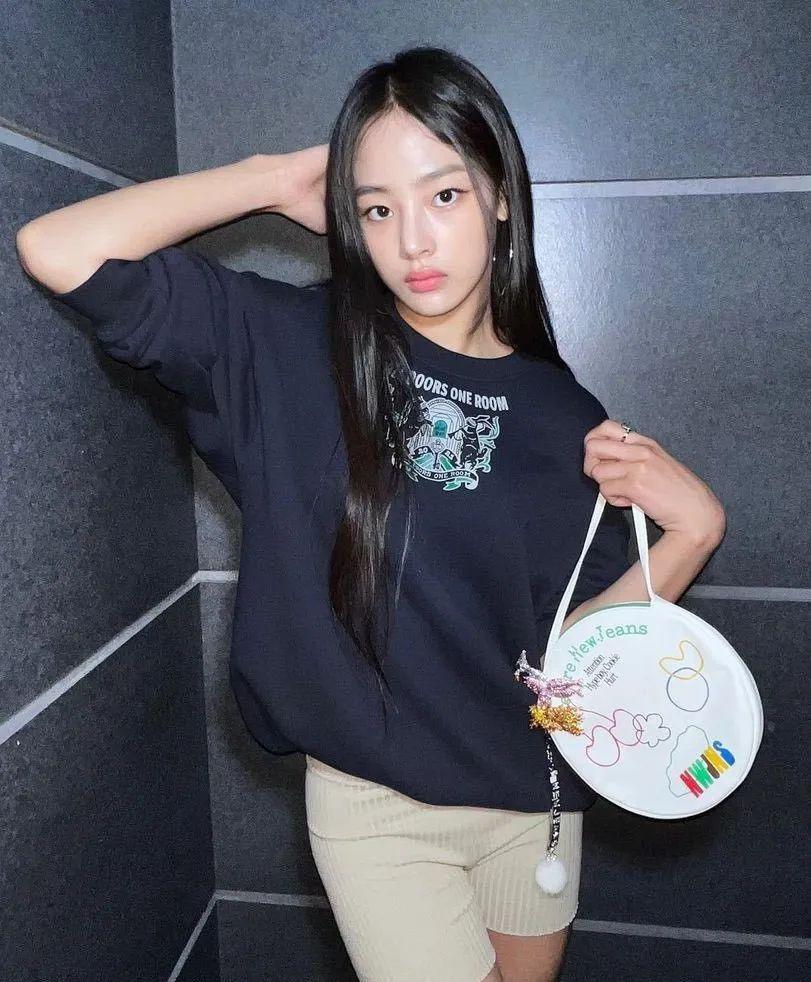 newjeans 一出道就破纪录的韩国女团，终于不“难听”了