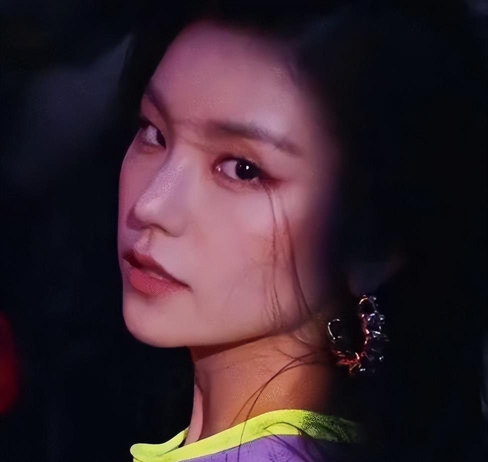 黄礼志|参加选秀惨遭落选，后凭实力以itzy出道，却因首次坐飞机被嘲穷酸