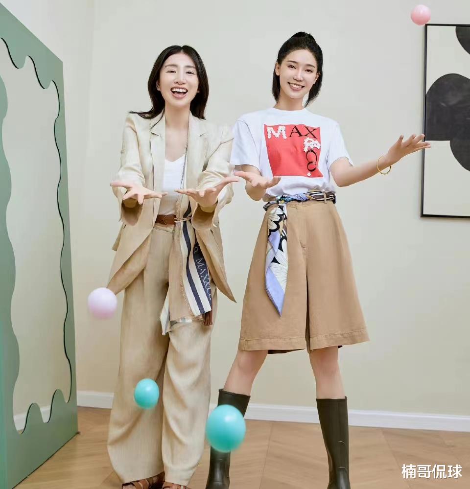 奥运会|奥运五金王娇妻与体操女神同框！穿粉色长裙韵味不同，尽显好身材