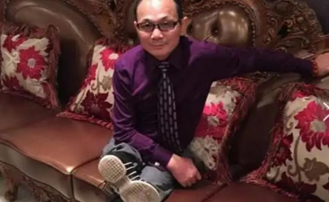 赌王尧建云:花150元拜师,一夜赢600万,双腿被砍想起师傅一句话