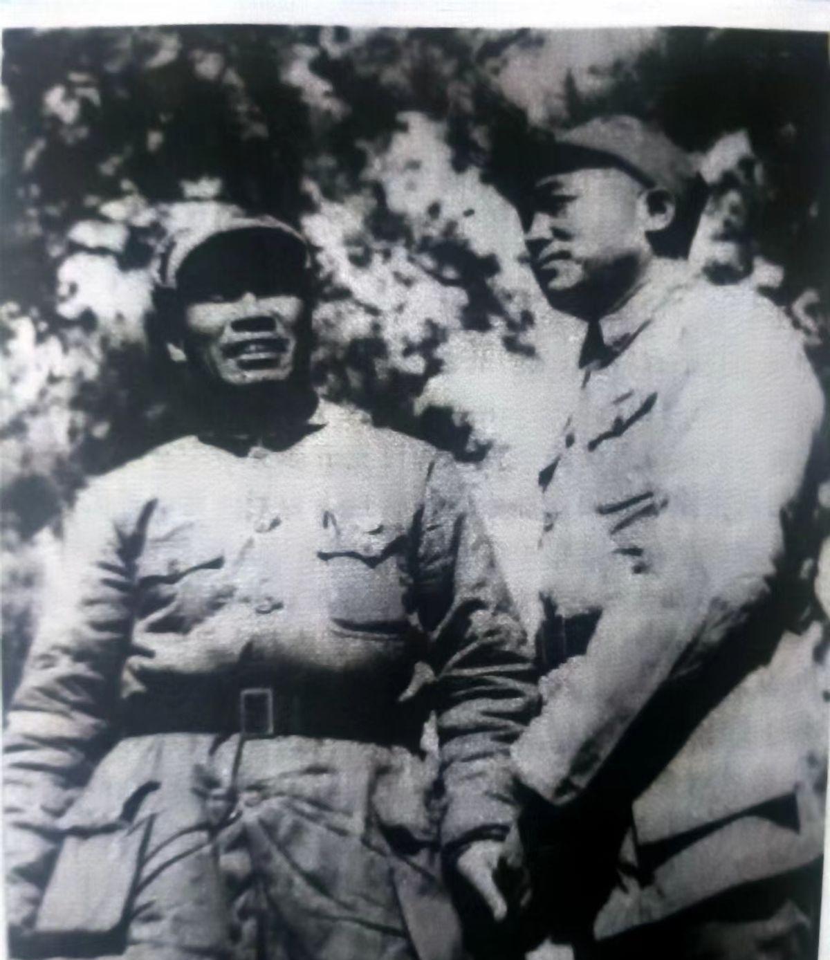 1939年特务暗杀彭德怀,危急关头陌生女子透露消息,救彭一命