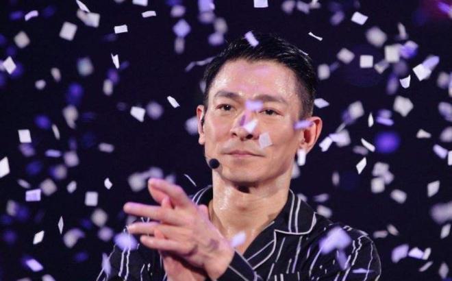 刘德华|?刘德华两场直播超4