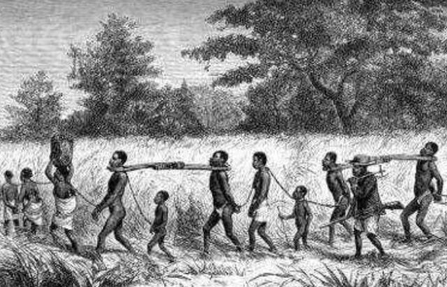 黑人奴隶在贩奴船上有多惨，被白人虐待，绝食自尽只是基本操作