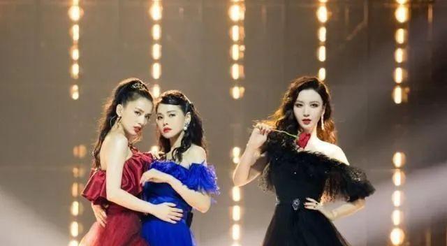 黄圣依|黄圣依组明明很惊艳,为什么无缘前三甲?魏大勋的表情耐人寻味