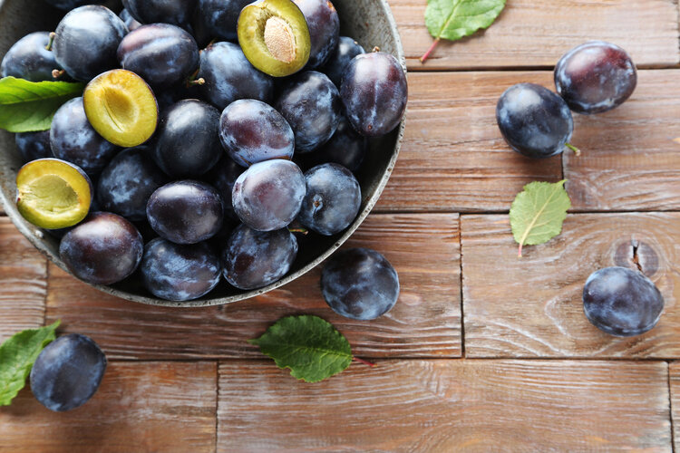 水果|“伤胃水果”被揪出，5种水果可能会加重胃病，再喜欢也建议少碰