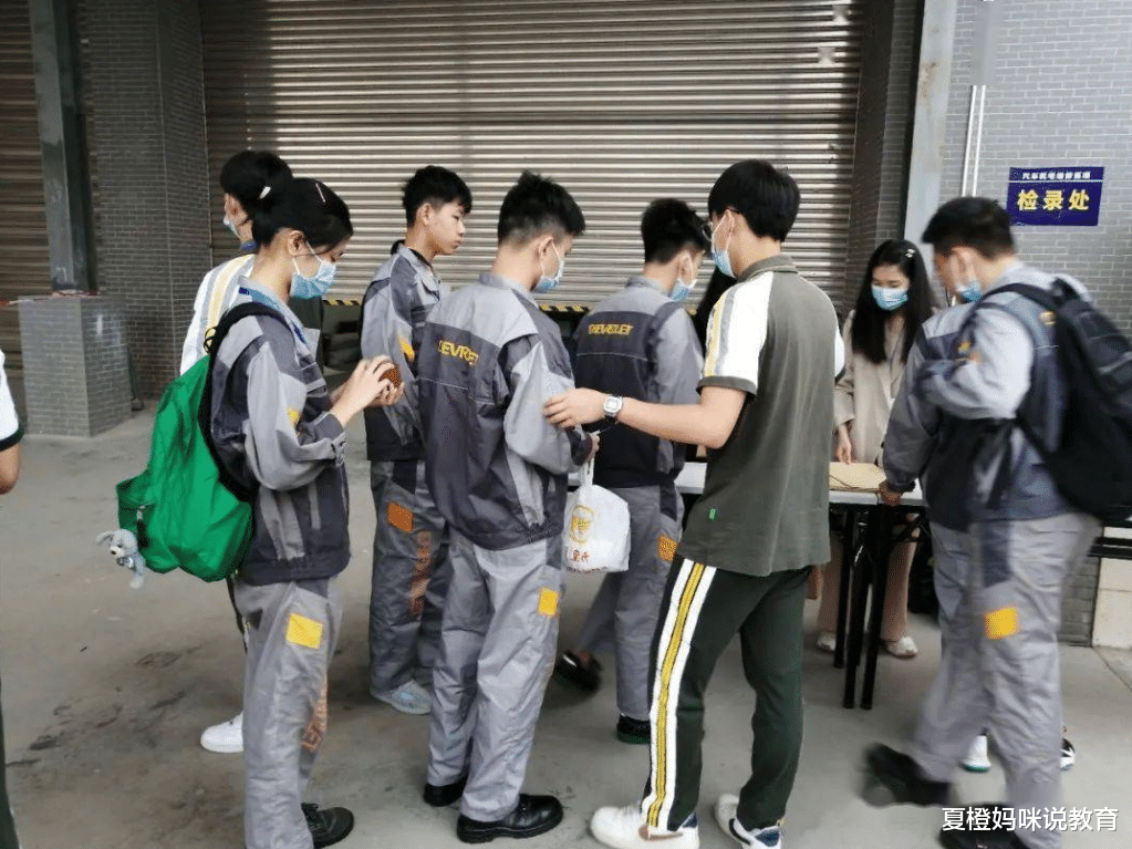 大学|中考落榜之后，为什么不建议去职高读书？过来人的忠告很有道理