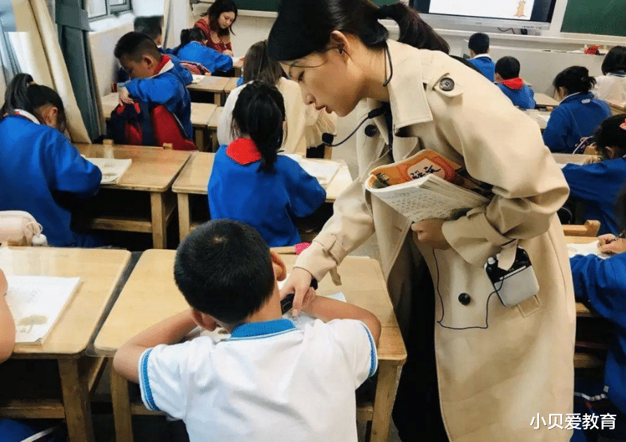 重庆|“废除非师范生从教资格”获大众支持，官方的回应，让人打退堂鼓