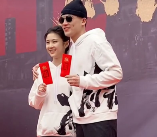 李易峰|七年前就合作过李易峰，现在戏约不断，她会成为最火的那个吗？