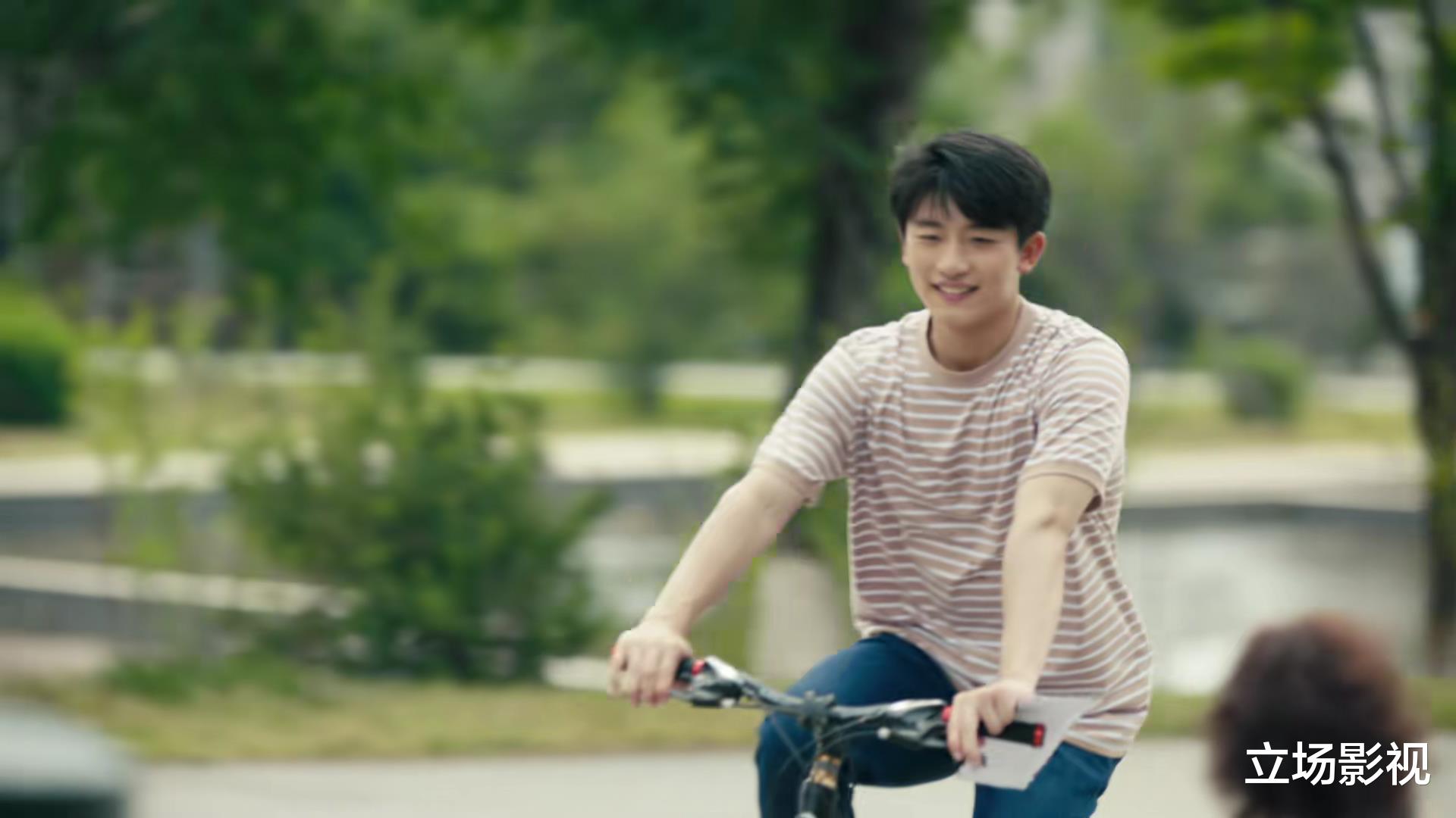 周楠|看了43集《人世间》,我心情复杂,写下这篇文章,周楠的结局让人泪目