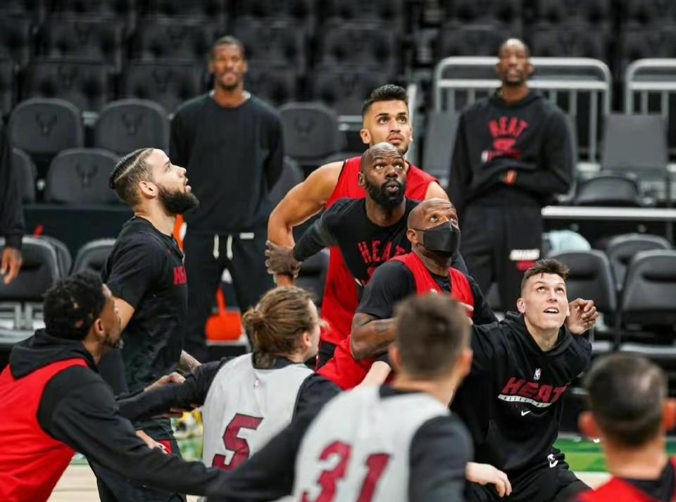 太阳队|NBA六大“X小队”——太阳的神医、雷霆的球探，还有…