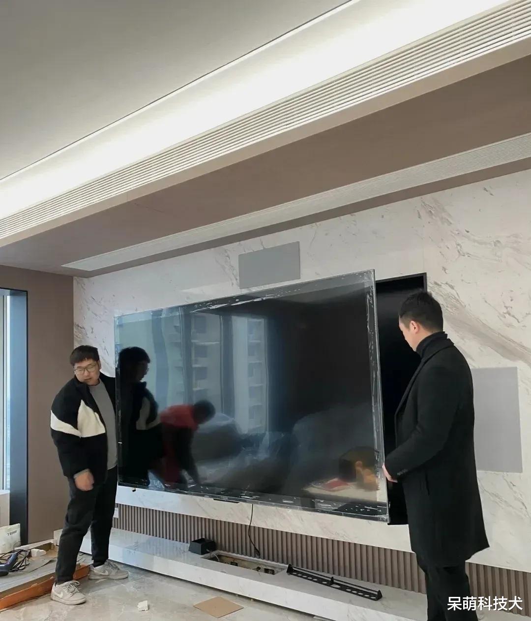 电视真的不是越大越好,别被网络带偏,去年装修了一套房子