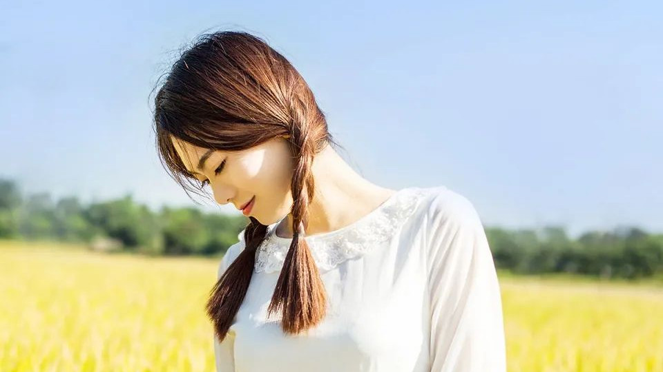 秋季人像怎么拍？9大技巧，新手也能拍出唯美秋季人像作品