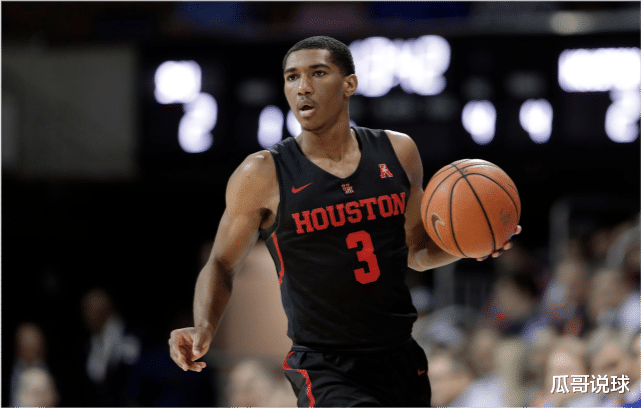 NBA两笔新的签约已完成,美媒透露了威斯布鲁克和保罗的三方交易方案