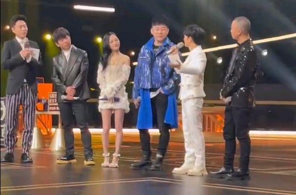 周深|《天赐的声音3》让周深正式步入一线歌手之列，不过他也有短板