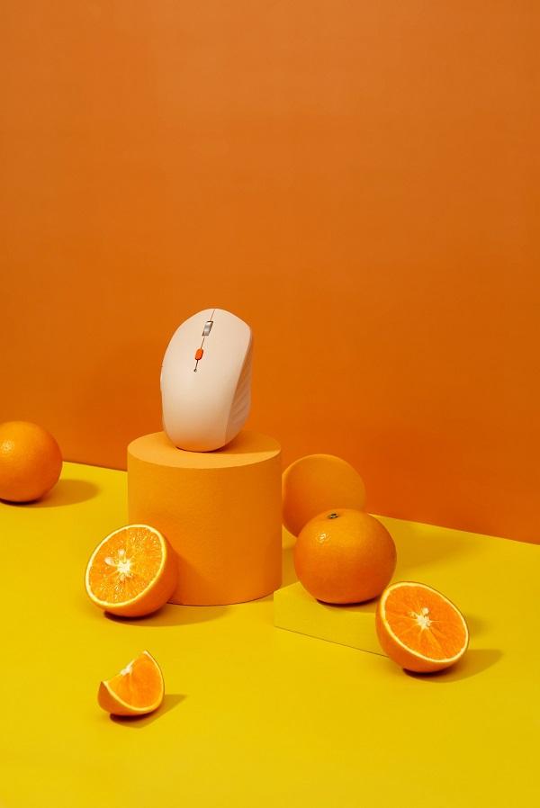 半导体|“橙就”只需一点！联想智能语音鼠标上市 多款功能玩转桌面黑科技