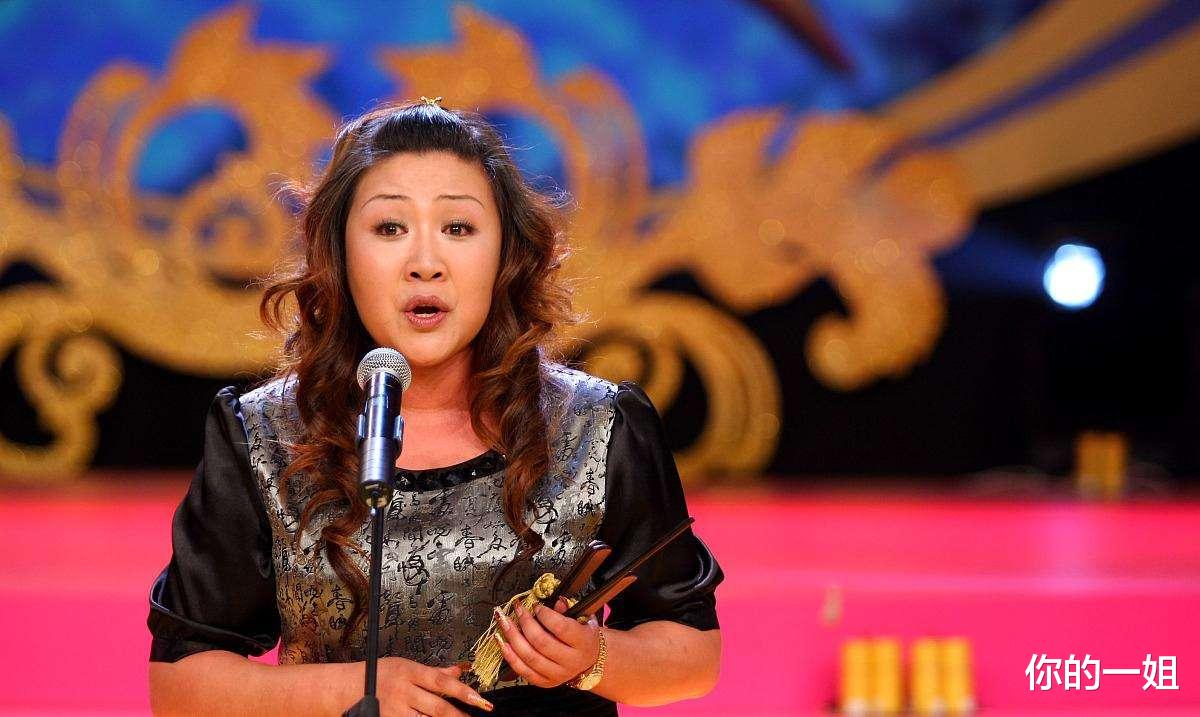 郭德纲|郭德纲的贤内助王惠，14岁时被万人追捧，如今变化大