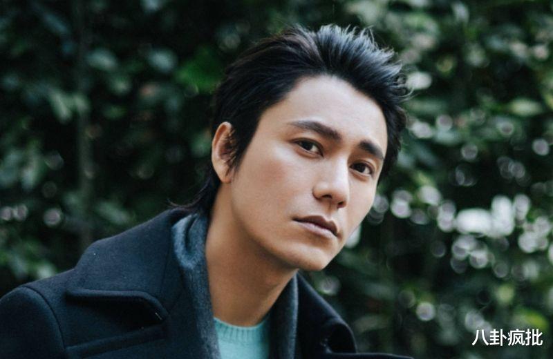 汪小菲|汪小菲捂嘴？陈坤被资本抛弃？李易峰下月结婚？胡歌被拖累？