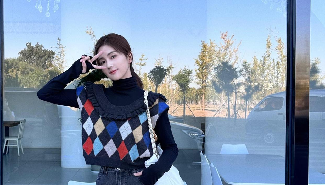 张晨光|白鹿《以爱为营》开拍,讲述收获爱情与事业的都市浪漫励志故事